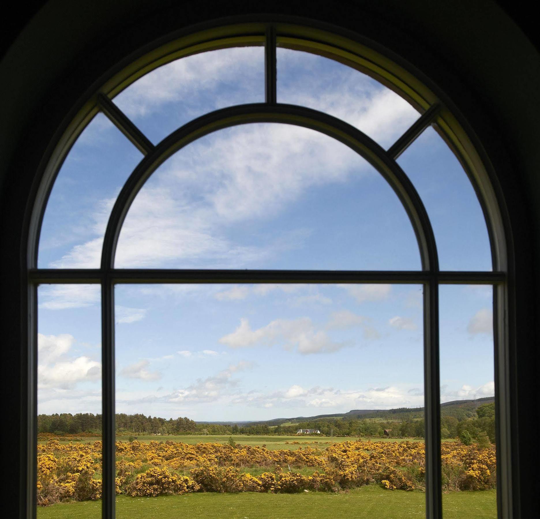 Daviot Lodge Eksteriør billede